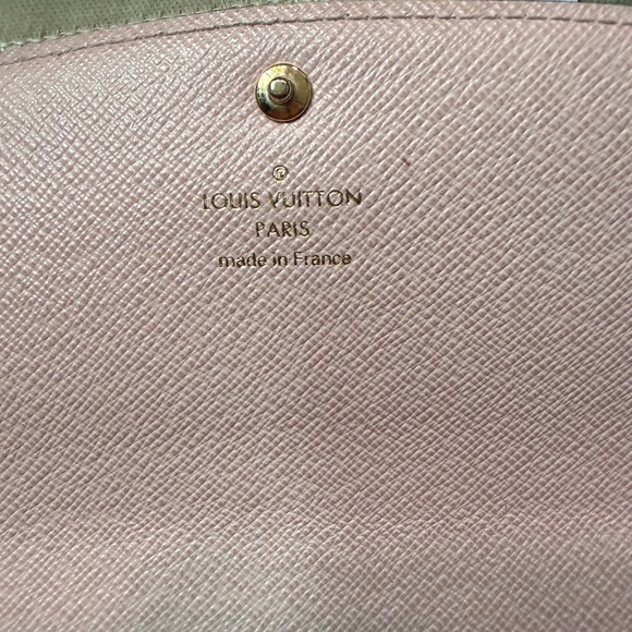 Louis Vuitton Damier Ebene Emelie Wallet - Picture 8 of 15